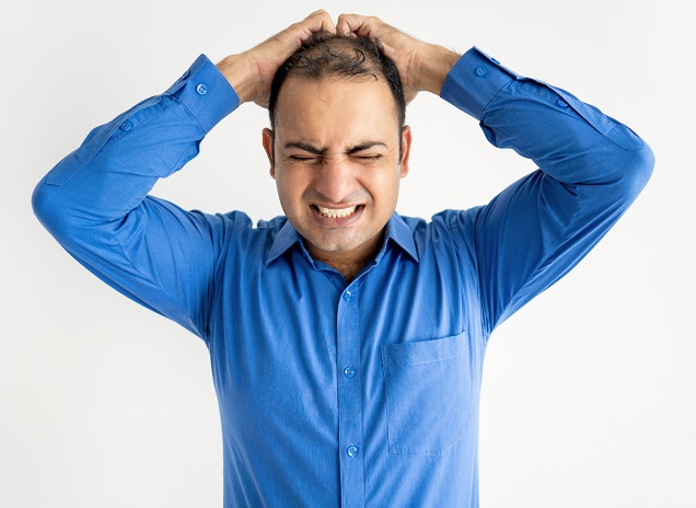 Dandruff and Hair Fall – How are the Two Problems Related